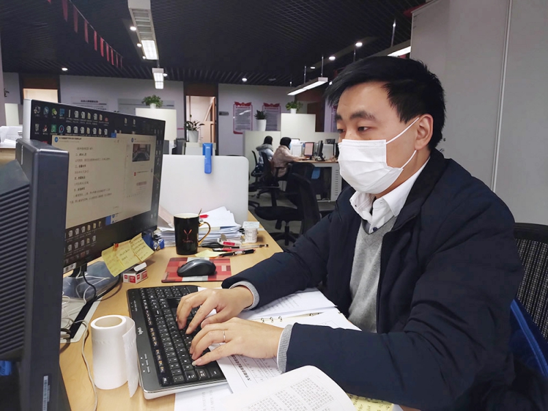 以匠心精神干好国企党务工作